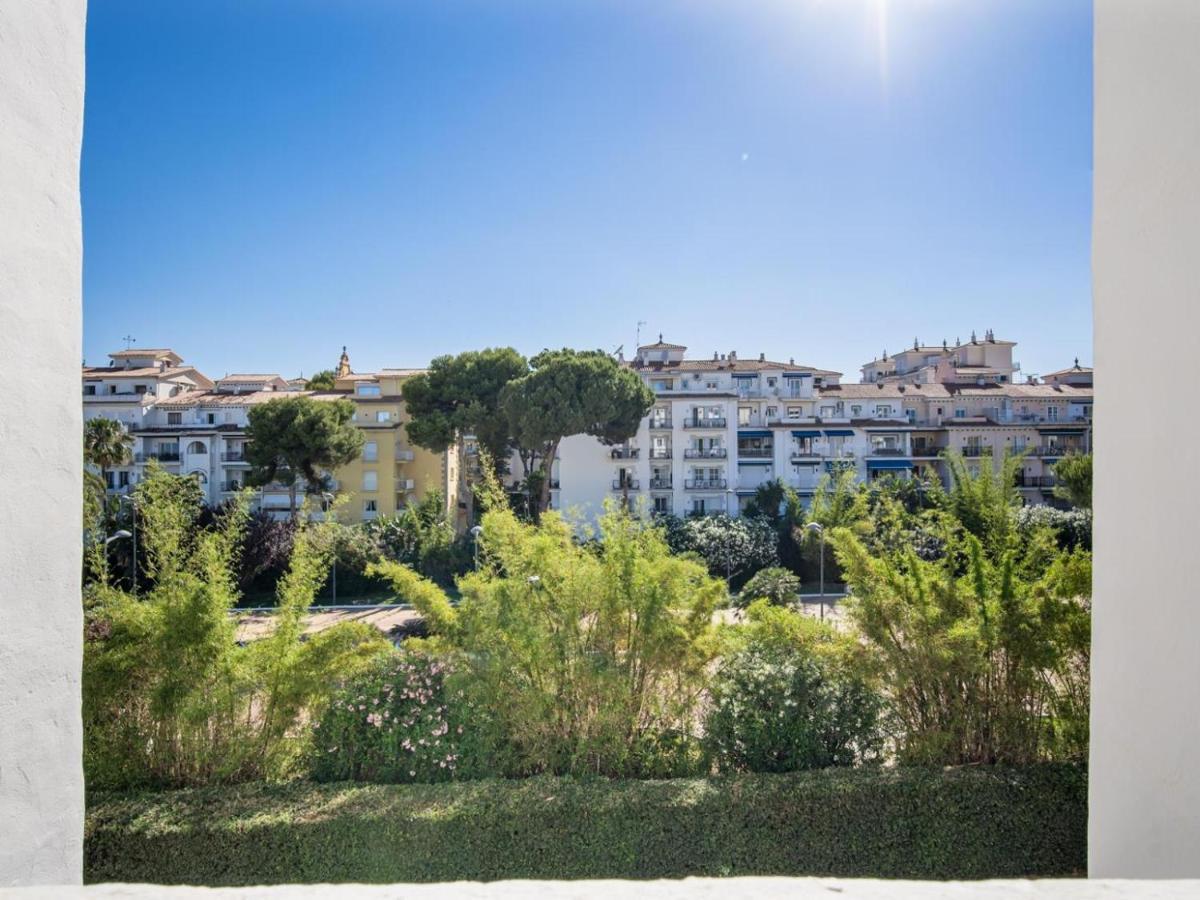 Apartamento De 2 Dormitorios En Playas Del Duque Marbella Exterior photo